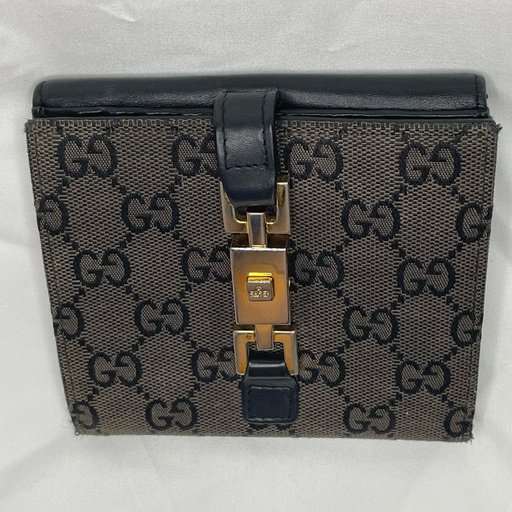 Gucci Jackie GG Canvas Compact Wallet